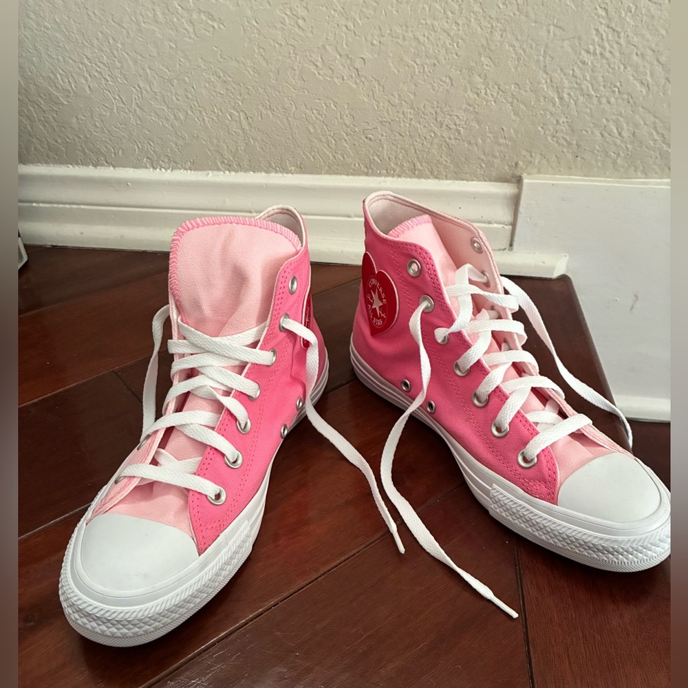 Converse All Star Pink High-Top Sneakers-brand new ❤️ Women size 8, Men size 6.
